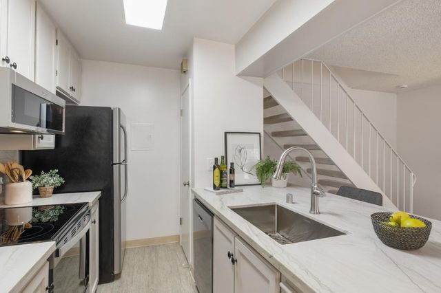 331 N 1st Street 3, Campbell, CA 95008