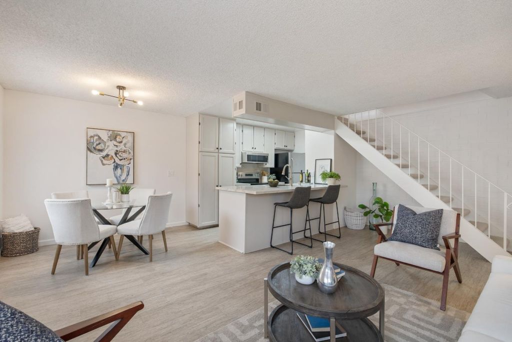 331 N 1st Street 3, Campbell, CA 95008