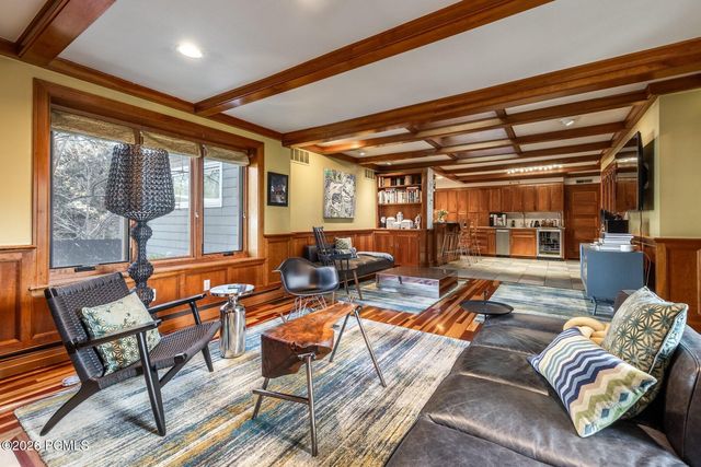 1175 E 2nd Avenue, Salt Lake City, UT 84103