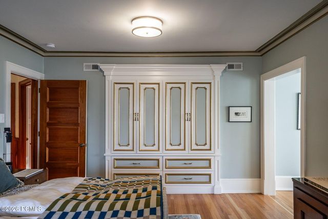 1175 E 2nd Avenue, Salt Lake City, UT 84103