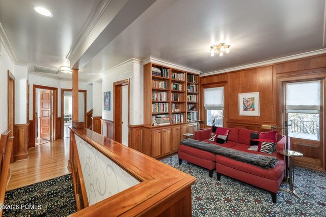 1175 E 2nd Avenue, Salt Lake City, UT 84103