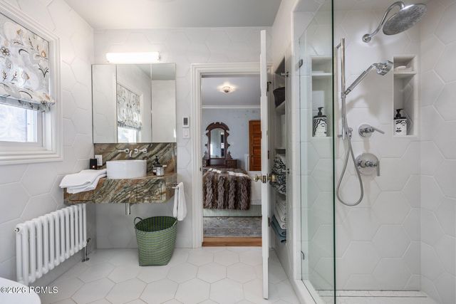 1175 E 2nd Avenue, Salt Lake City, UT 84103