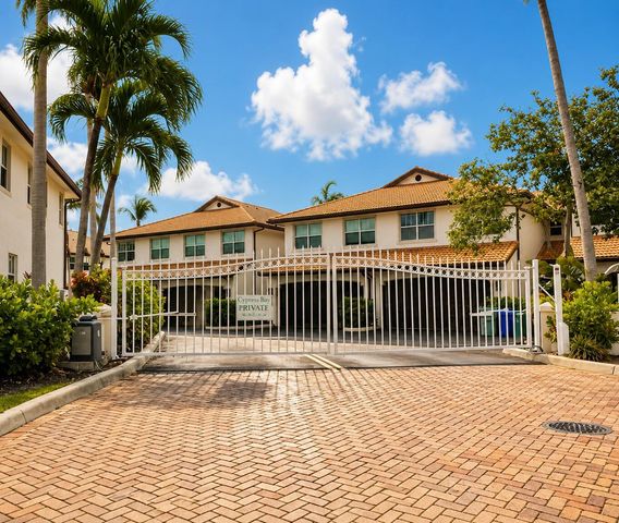 1365 SE 3rd Avenue, Pompano Beach, FL 33060