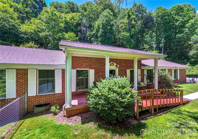 7835 US 23 Highway, Mars Hill, NC 28754