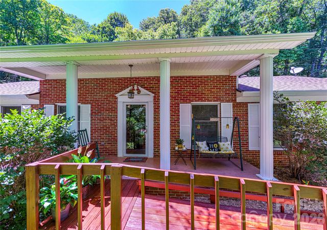 7835 US 23 Highway, Mars Hill, NC 28754