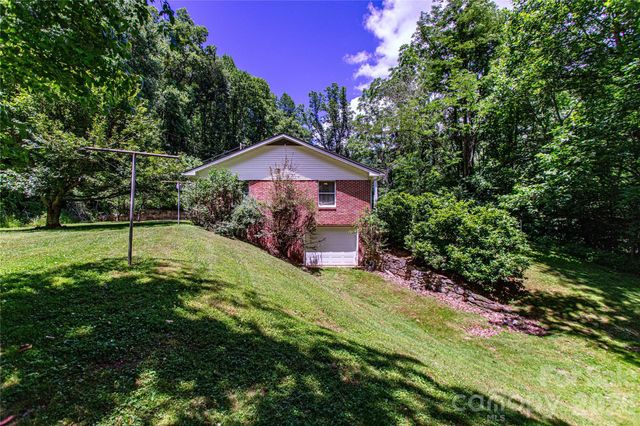 7835 US 23 Highway, Mars Hill, NC 28754