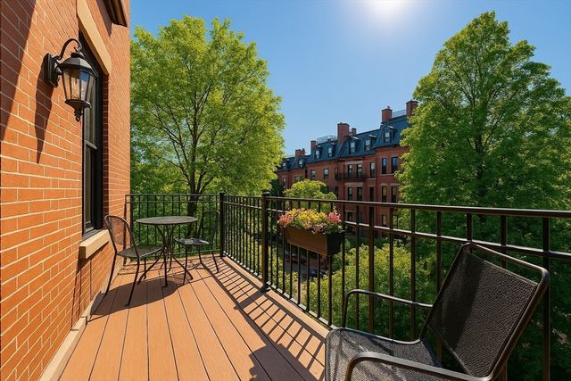 142 West Concord 3, Boston, MA 02118