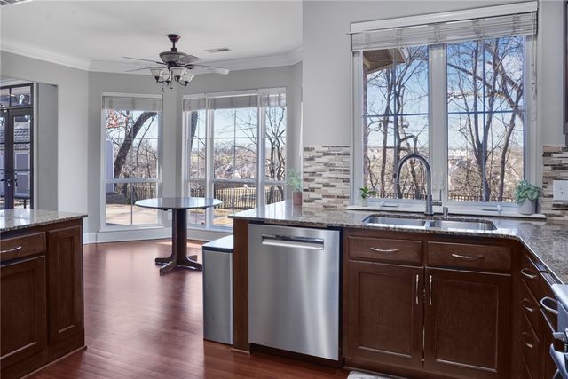 5429 Chardonnay Court, Rogers, AR 72758