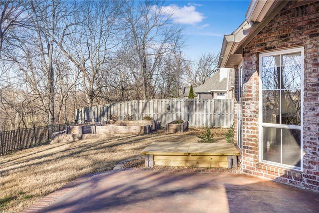 5429 Chardonnay Court, Rogers, AR 72758