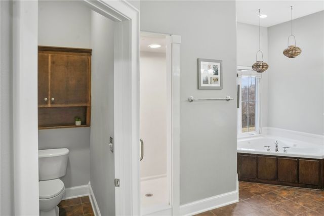 5429 Chardonnay Court, Rogers, AR 72758