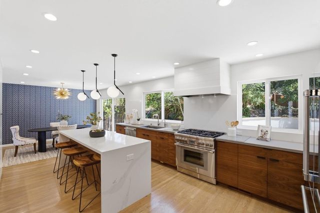 3239 Countryside Drive, San Mateo, CA 94403