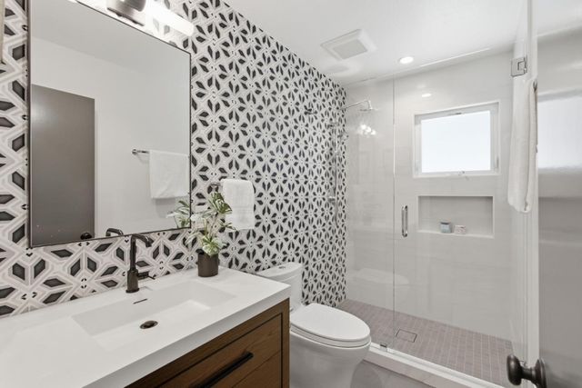 3239 Countryside Drive, San Mateo, CA 94403