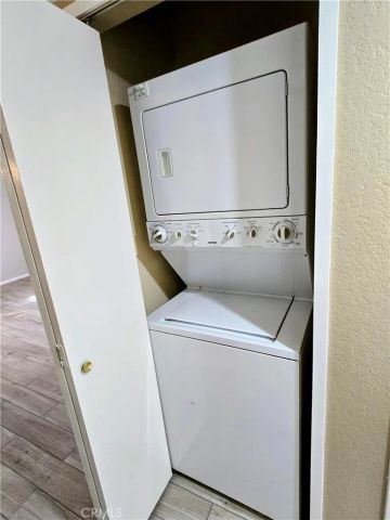 31200 Landau Boulevard, Cathedral City, CA 92234