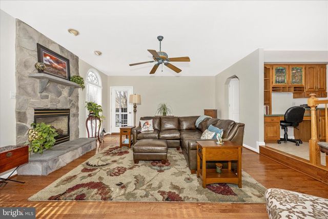 3937 SOUTHVIEW CT, Jefferson, MD 21755