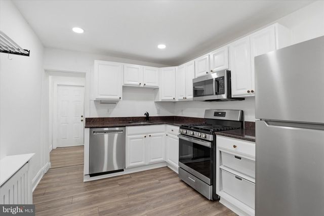 286 LEVERINGTON AVE, Philadelphia, PA 19128