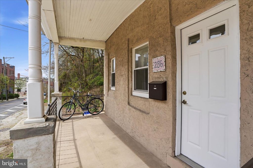 286 LEVERINGTON AVE, Philadelphia, PA 19128