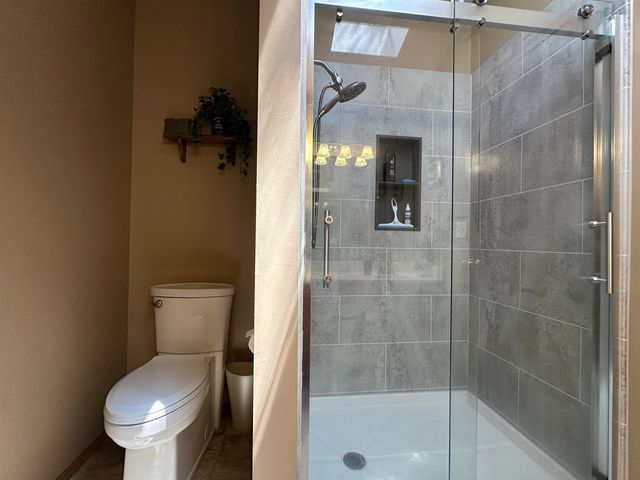 407 N Stonegate, Derby, KS 67037