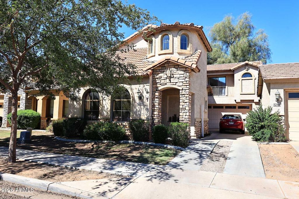 5242 E HILTON Avenue, Mesa, AZ 85206 — exterior