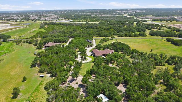 812 Jennings Branch RD, Georgetown, TX 78633
