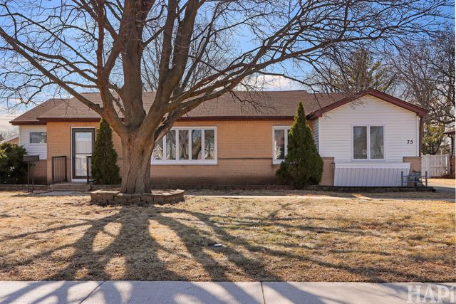 75 Carthage Lane, Hoffman Estates, IL 60169