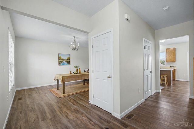 414 Lake Haven Court, Lebanon, OH 45036