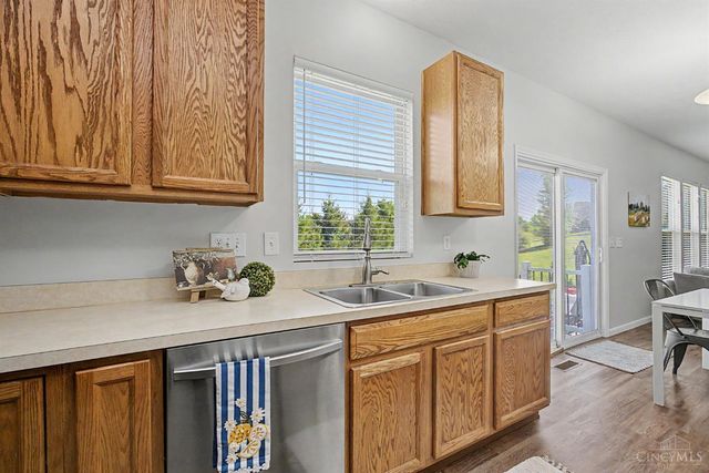 414 Lake Haven Court, Lebanon, OH 45036