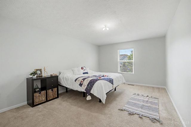 414 Lake Haven Court, Lebanon, OH 45036