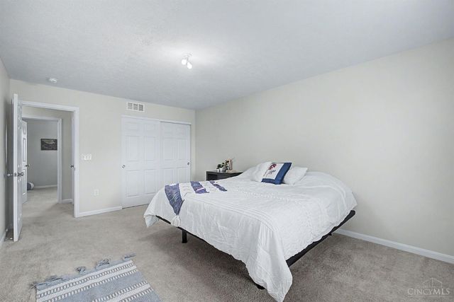 414 Lake Haven Court, Lebanon, OH 45036