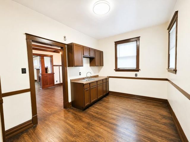 3724 Grand Boulevard, East Chicago, IN 46312