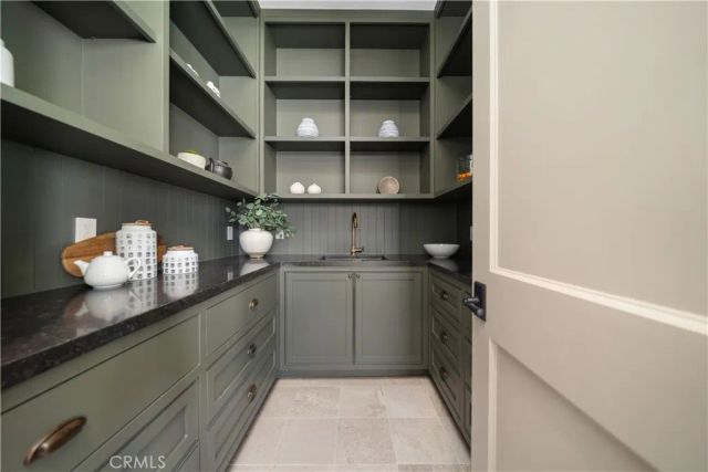 4538 Wortser Avenue, Studio City, CA 91604