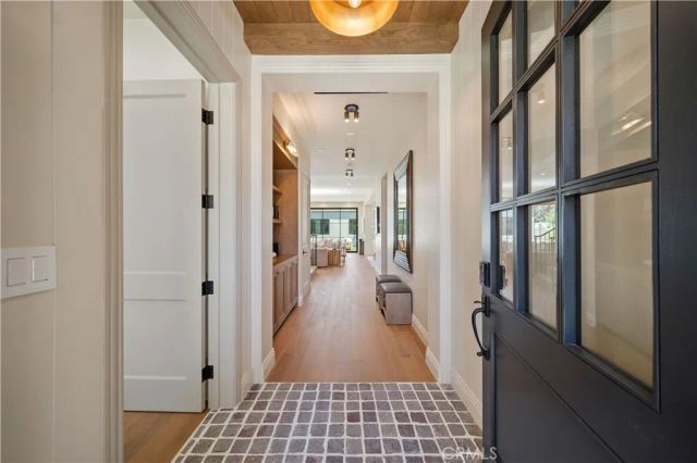 4538 Wortser Avenue, Studio City, CA 91604