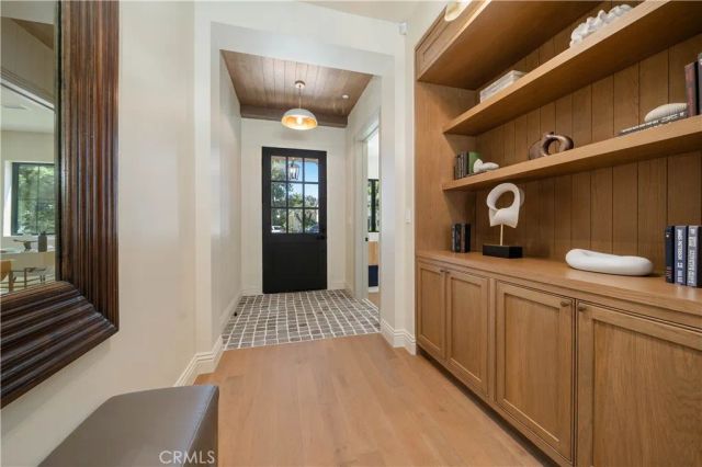 4538 Wortser Avenue, Studio City, CA 91604