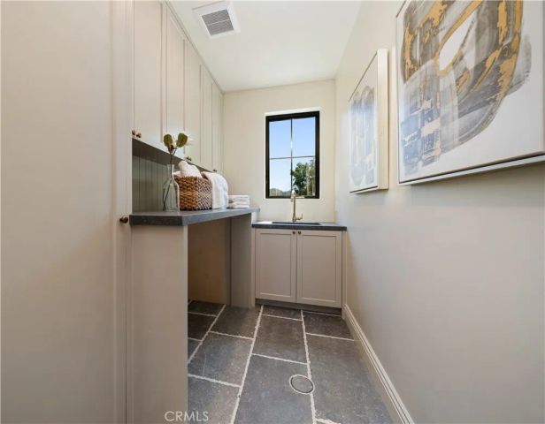 4538 Wortser Avenue, Studio City, CA 91604