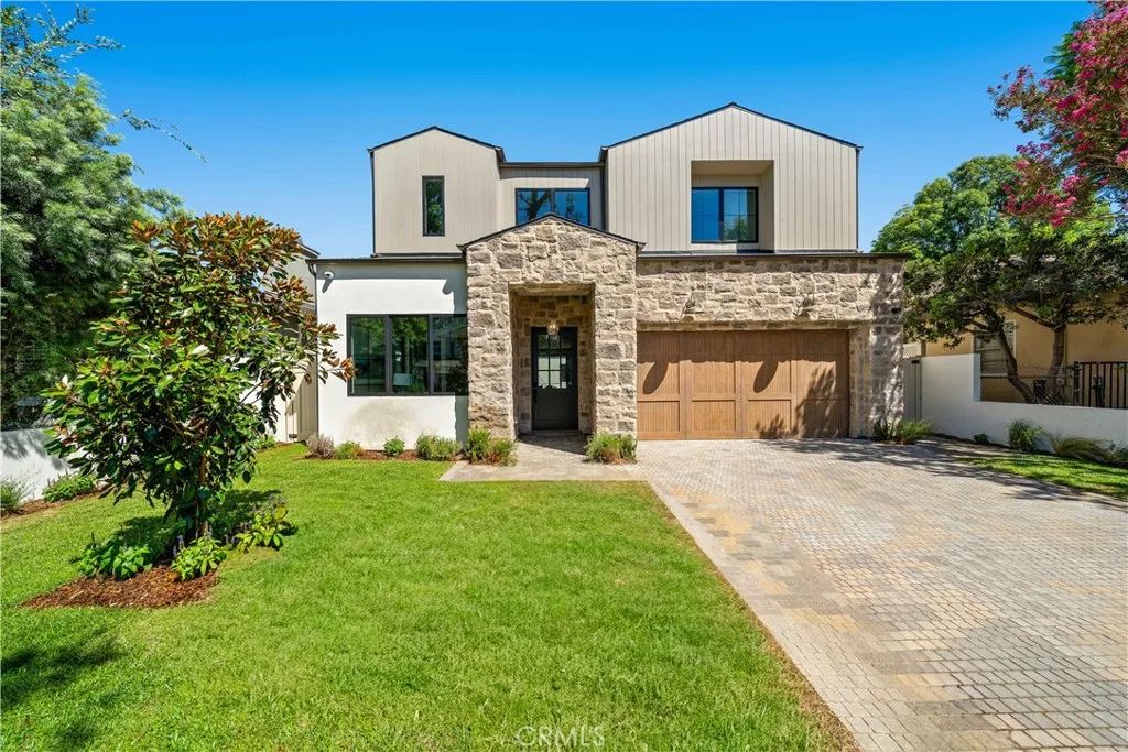 4538 Wortser Avenue, Studio City, CA 91604