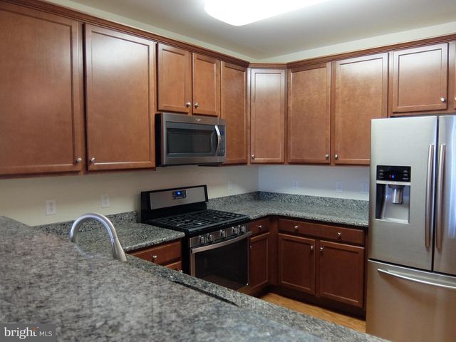 1132 HALIFAX PL, Hamilton, NJ 08619