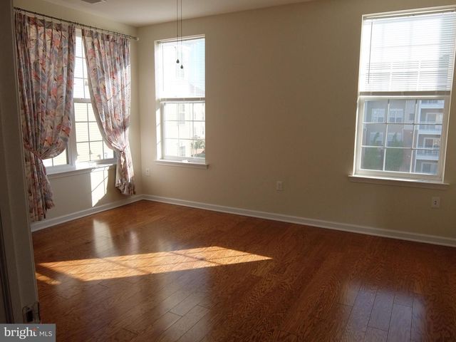 1132 HALIFAX PL, Hamilton, NJ 08619