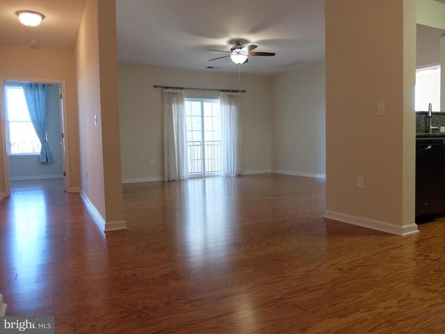 1132 HALIFAX PL, Hamilton, NJ 08619