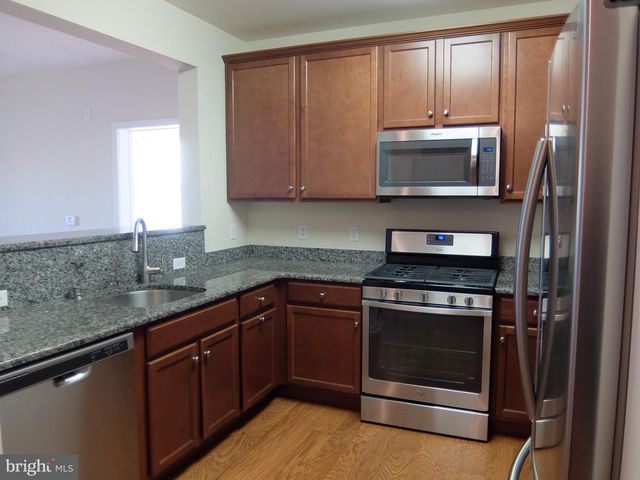 1132 HALIFAX PL, Hamilton, NJ 08619