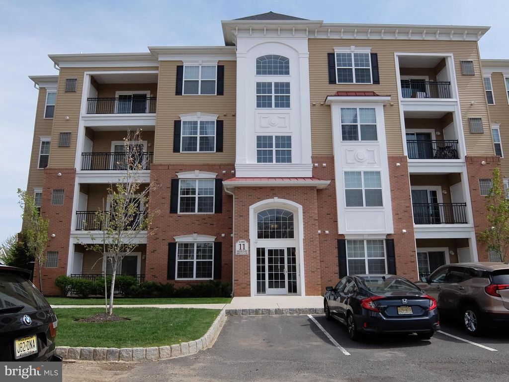 1132 HALIFAX PL, Hamilton, NJ 08619