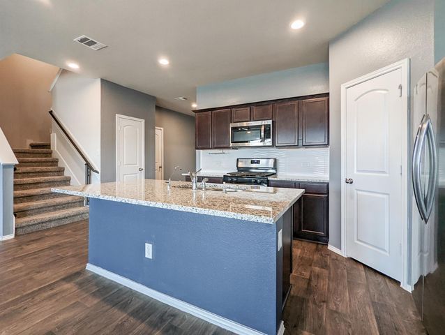 14541 Montclair Way, Magnolia, TX 77354