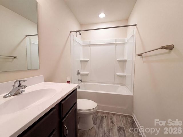 3413 Winslow Drive, Charlotte, NC 28269
