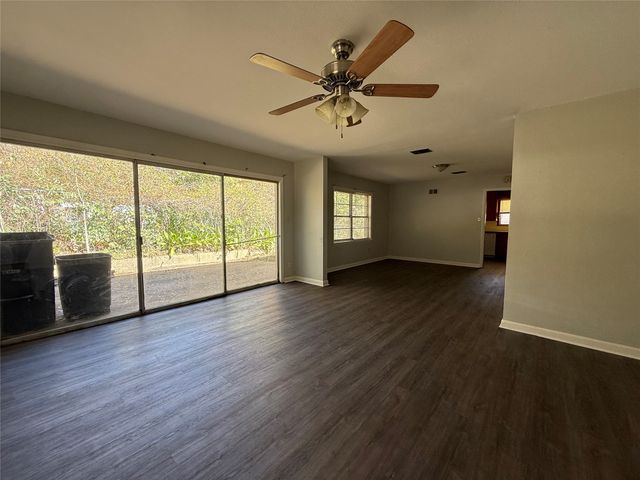 5825 Fairfield Avenue, Shreveport, LA 71106