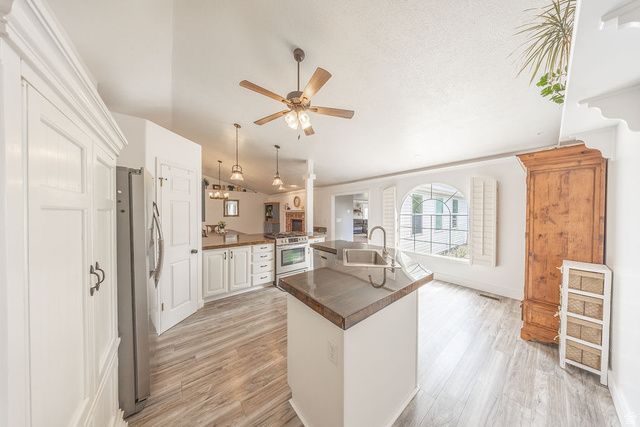 2162 S 2850 W, West Haven, UT 84401