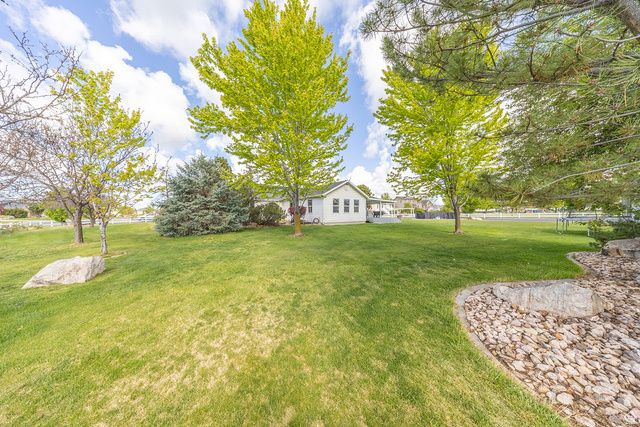 2162 S 2850 W, West Haven, UT 84401