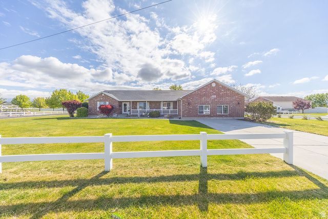 2162 S 2850 W, West Haven, UT 84401