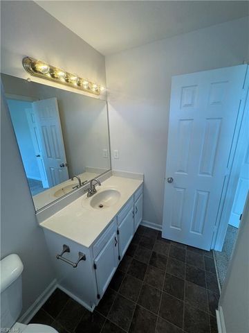 1231 Woods Edge CIR, Suffolk, VA 23434