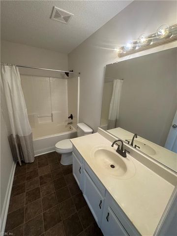 1231 Woods Edge CIR, Suffolk, VA 23434