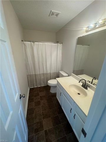 1231 Woods Edge CIR, Suffolk, VA 23434