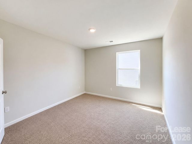 5044 Wolfridge Avenue, Charlotte, NC 28214