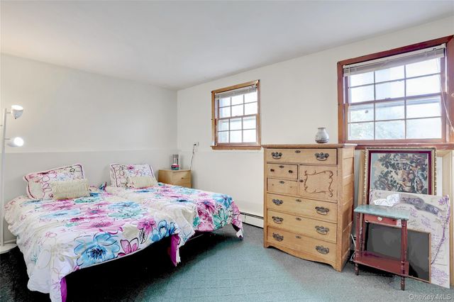 1 Forest Glen Court, Suffern, NY 10901
